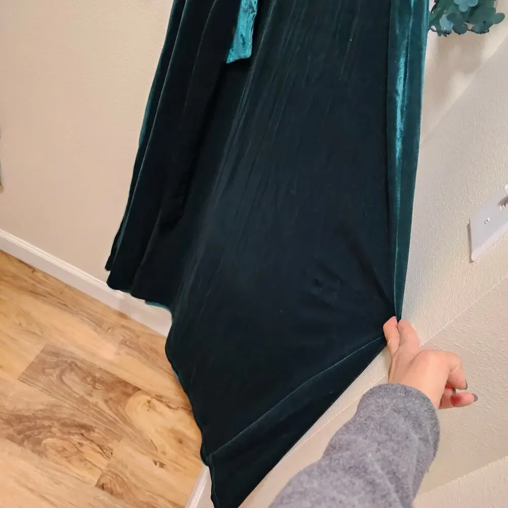 Velvet Holiday Maxi‎ L Dress Forest Green. 3D sheer floral Sleeve. Events Party